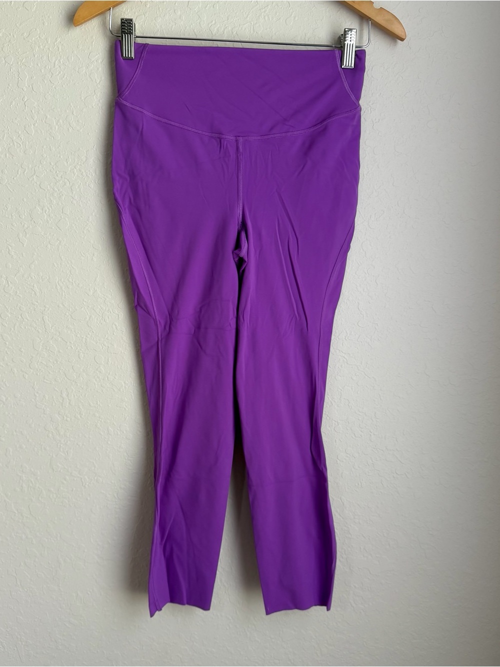 Lululemon Purple leggings size 6